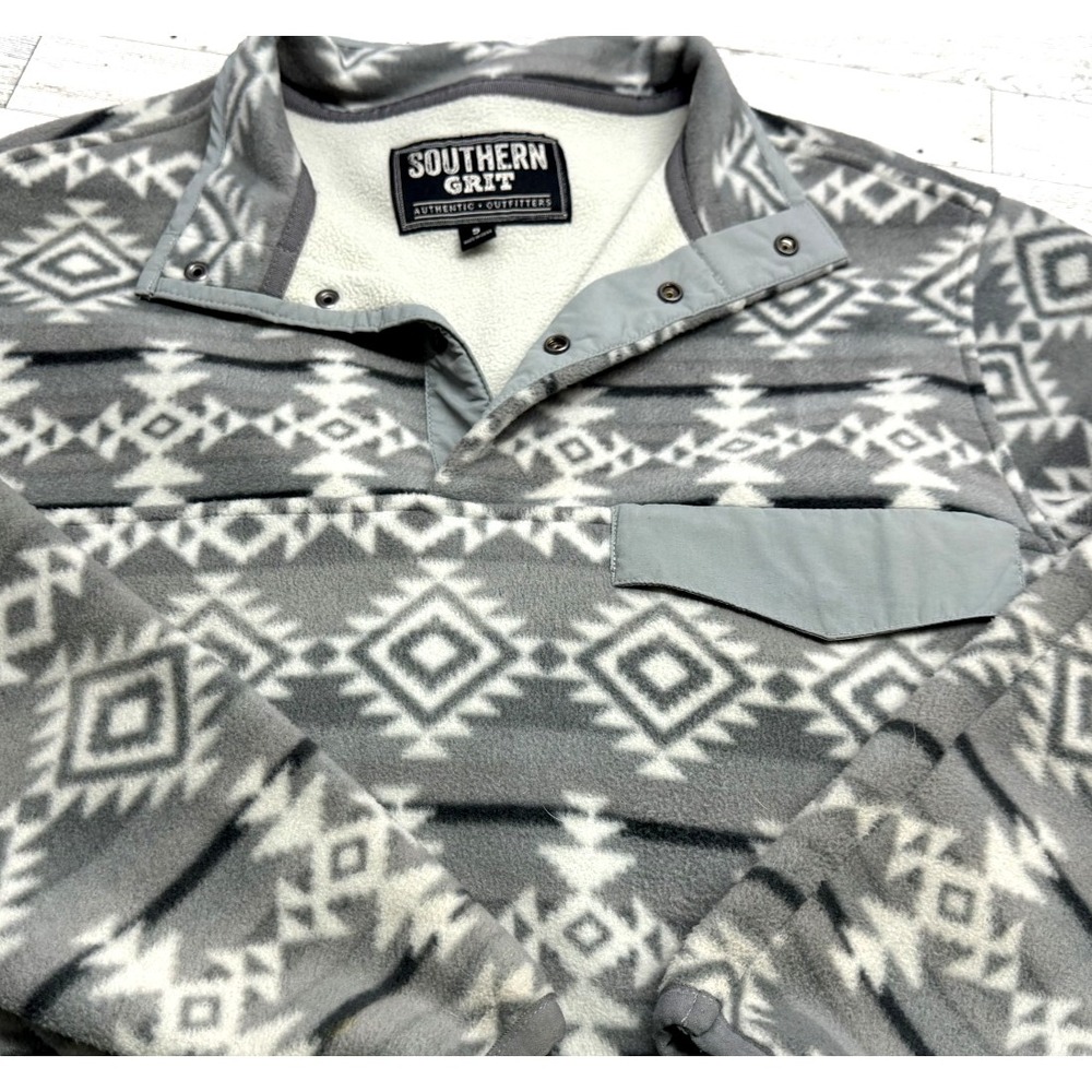 Southern Grit Authentic‎ Outfitters Fleece Pullover Aztec Print Gray Size SMALL